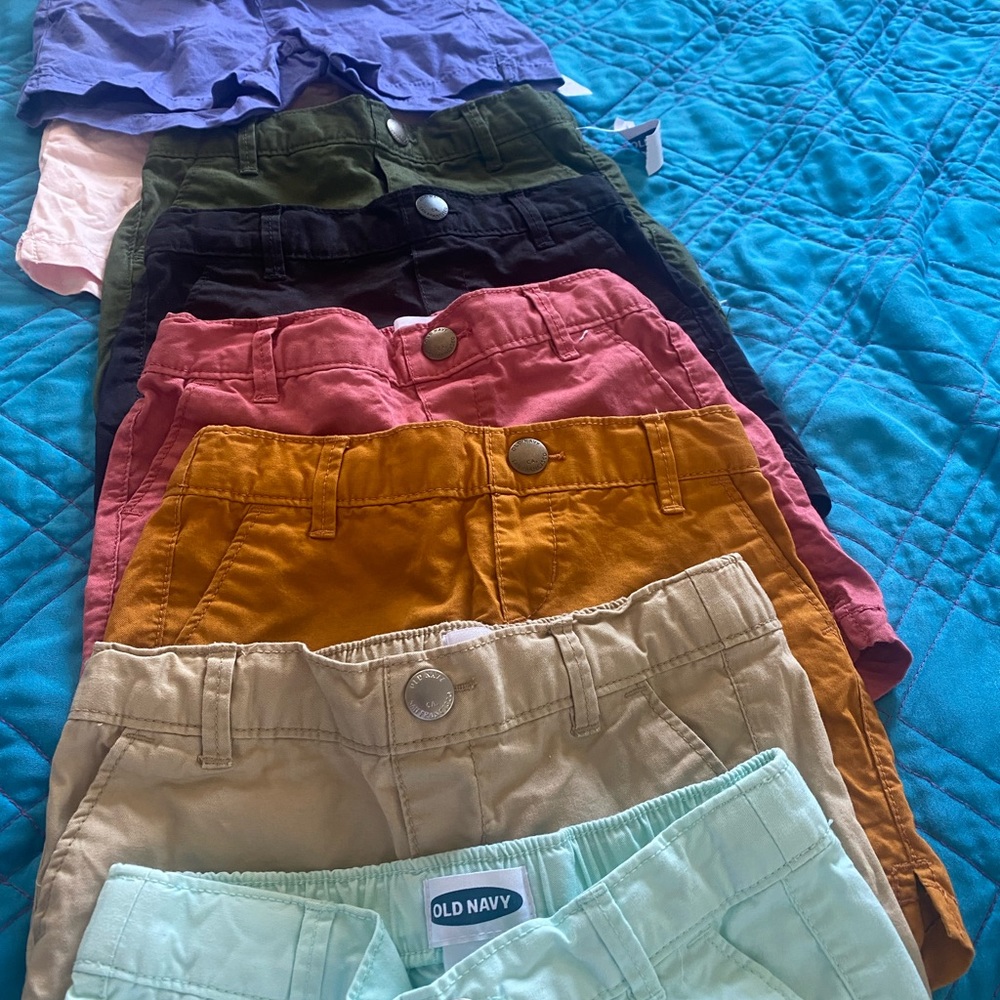 8 old navy girl shorts